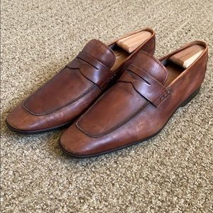 Magnanni slip on loafer - size 10